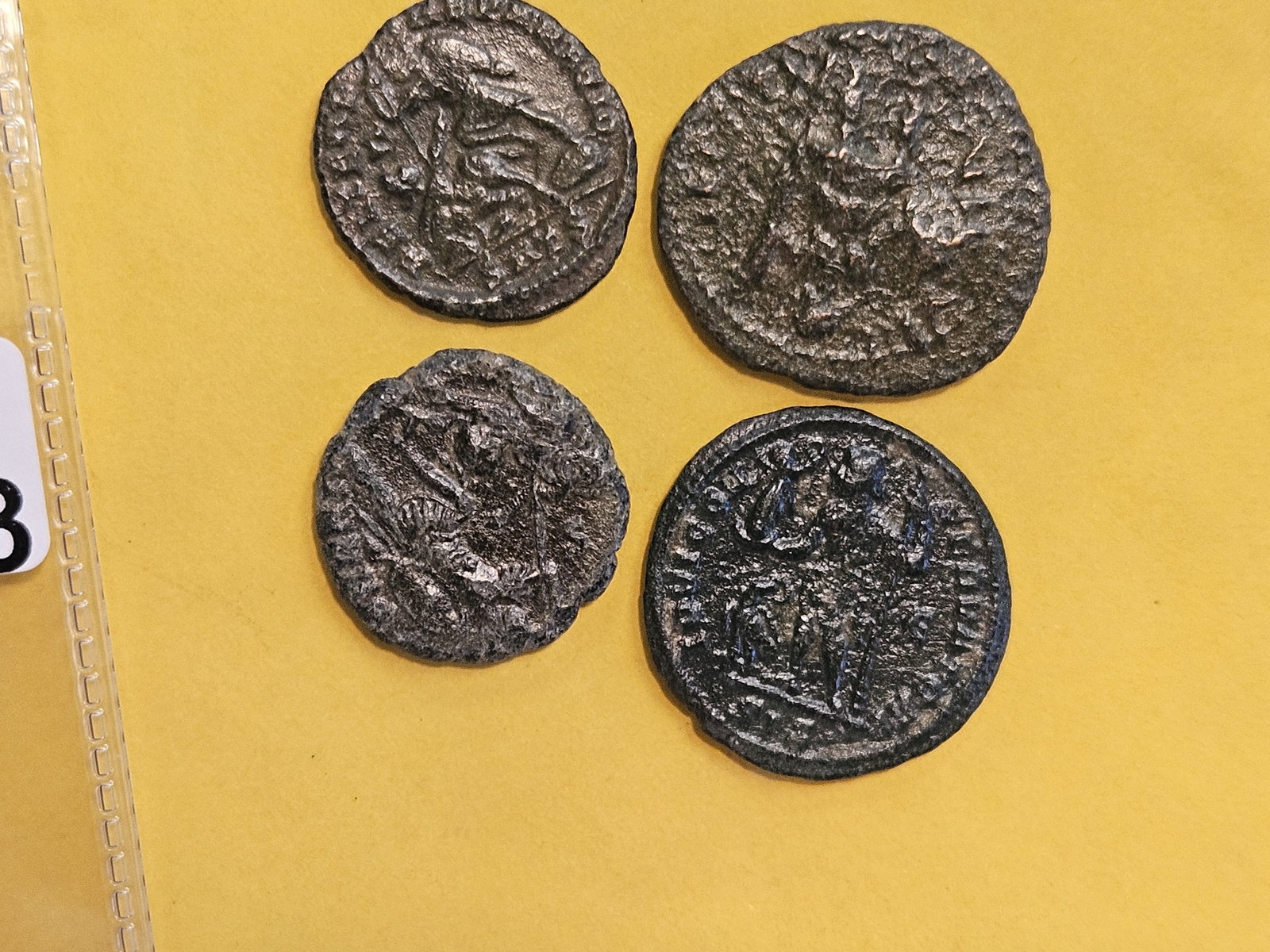 ANCIENTS! Four mixed Roman empire coins - 8