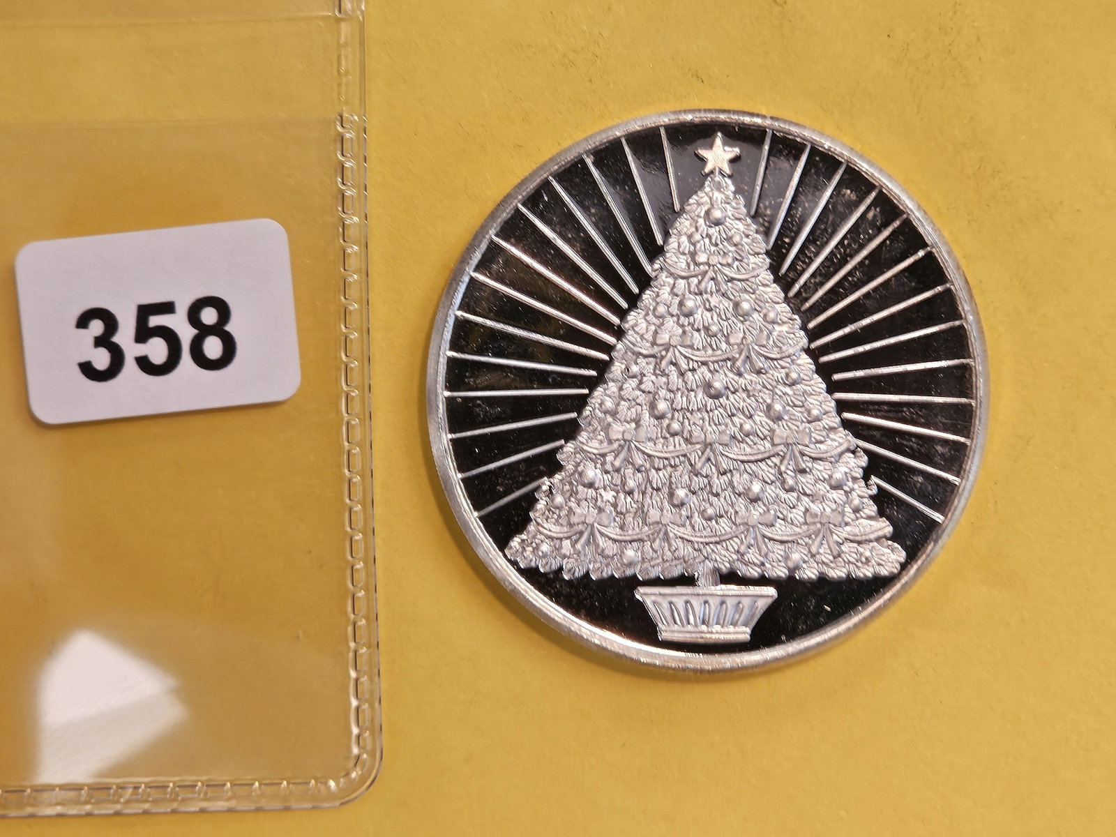 One Troy ounce .999 fine silver art round (1 of 2)