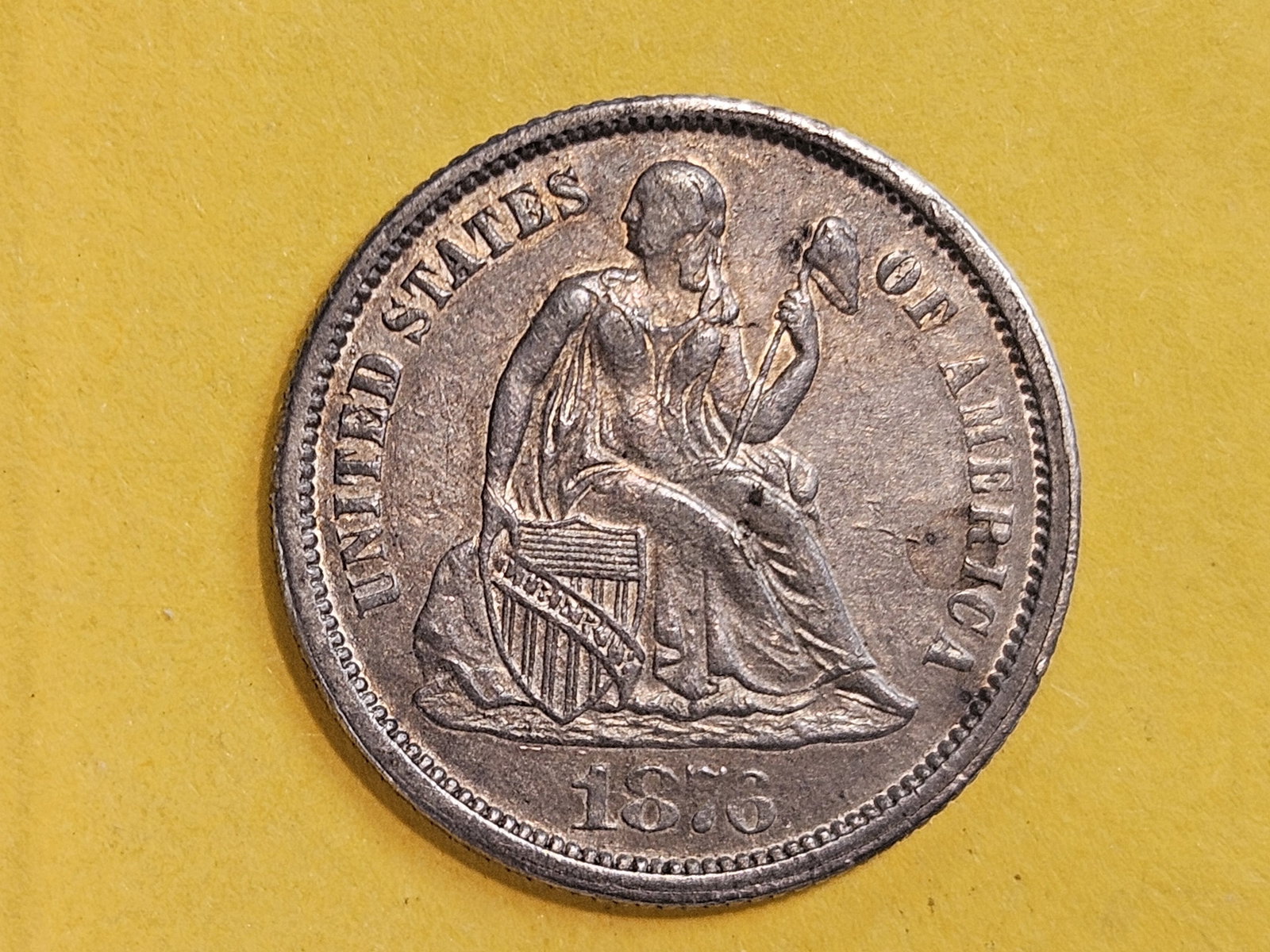 1876 Seated Liberty silver Dime in Extra Fine - 4