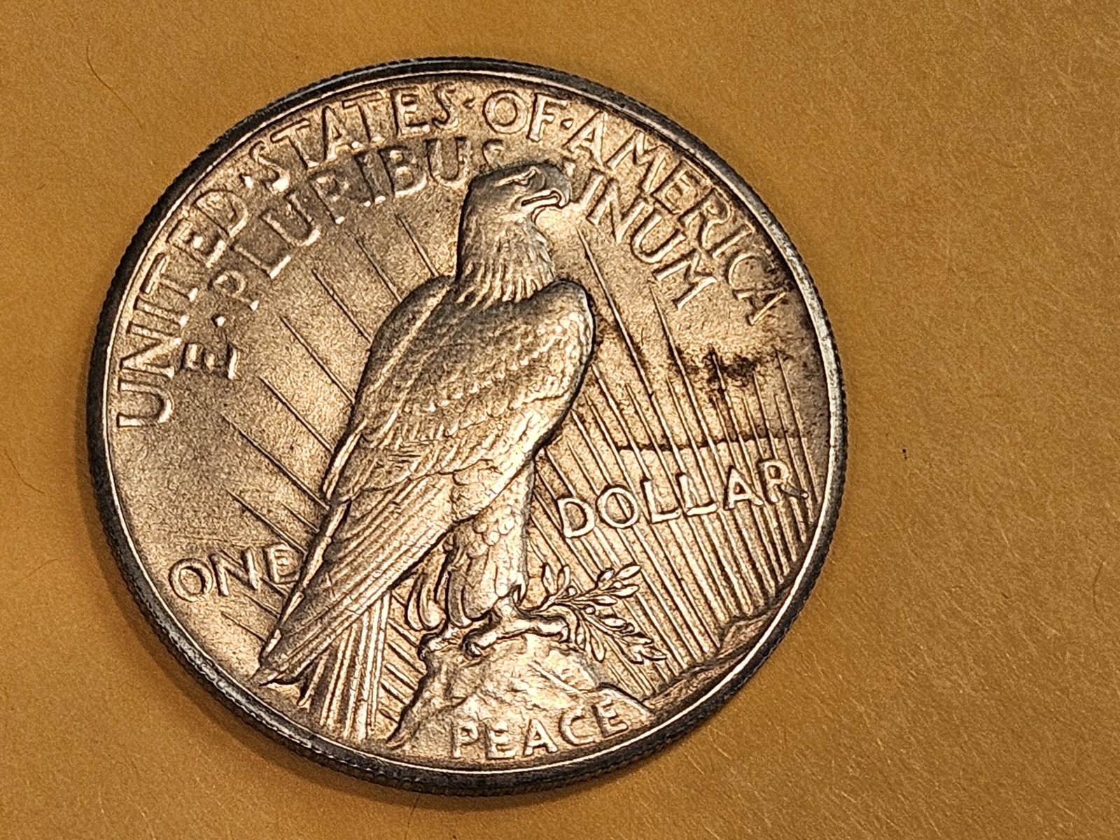 ** KEY DATE ** 1928 Peace Silver Dollar in About Uncirculated - details - 4