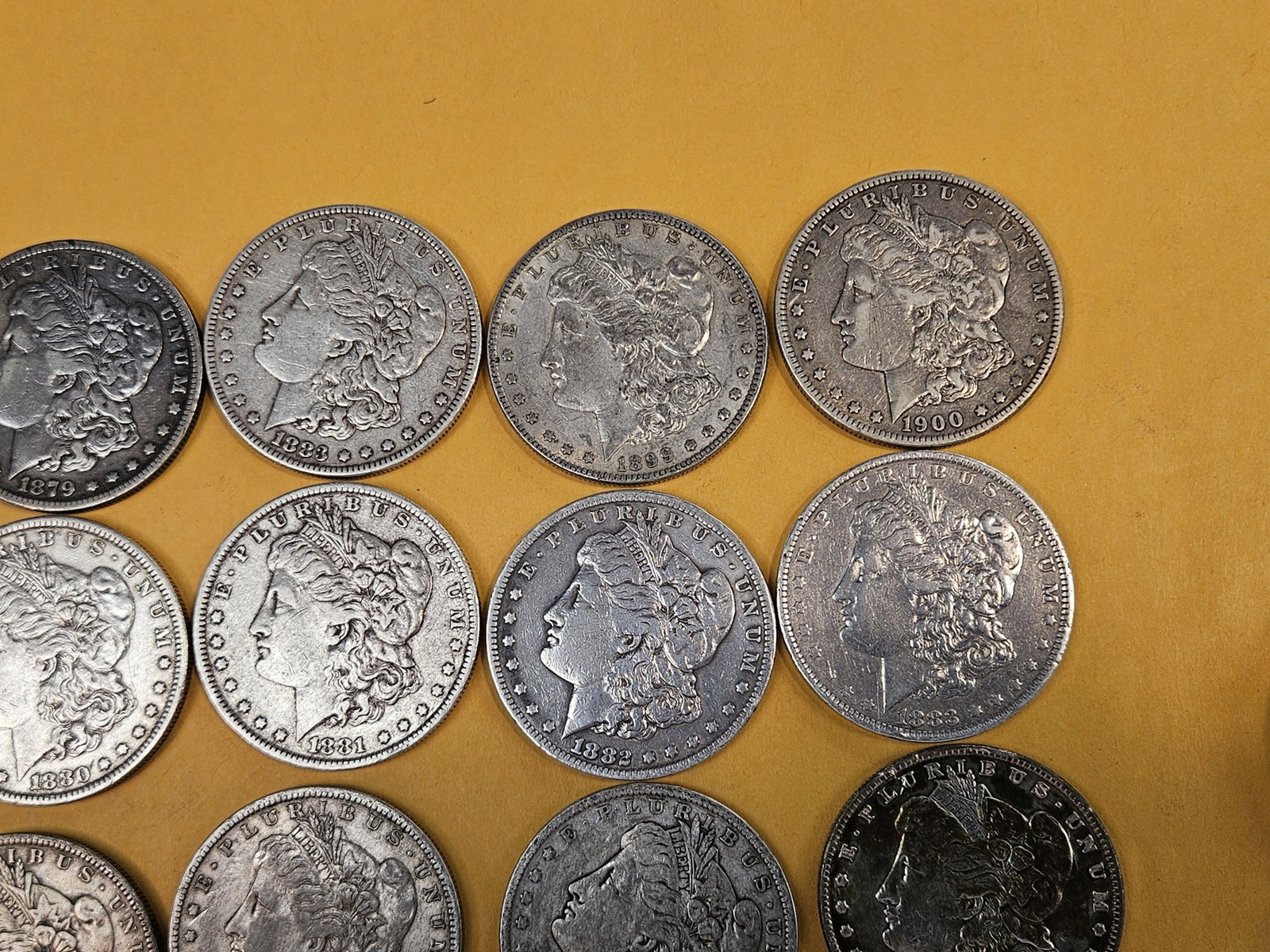 ** FULL ROLL ** Twenty Morgan Silver Dollars - 3