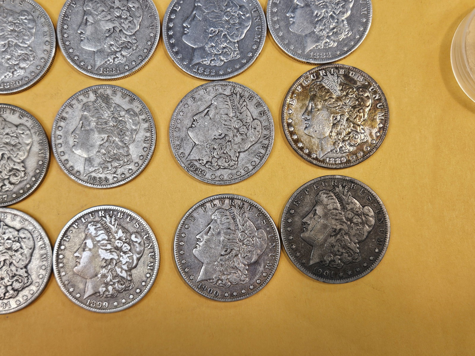 ** FULL ROLL ** Twenty Morgan Silver Dollars - 5