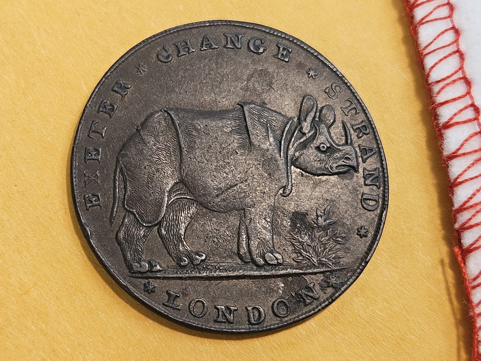 CONDER! No Date Middlesex Pidcocks Conder Token - 4