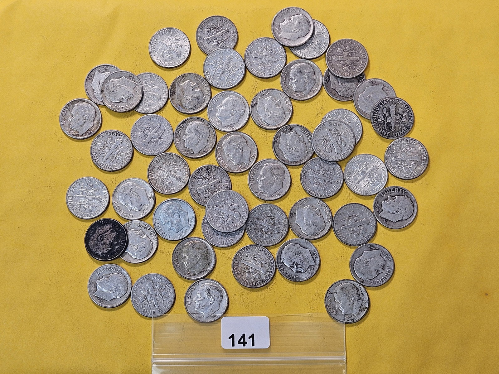 Fifty Mixed Roosevelt Silver Dimes: Mixed dates, grades Very Good to About Uncirculated