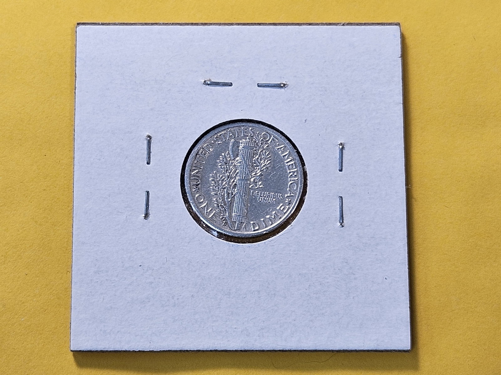 Better Grade 1924-S Mercury Silver Dime - 3