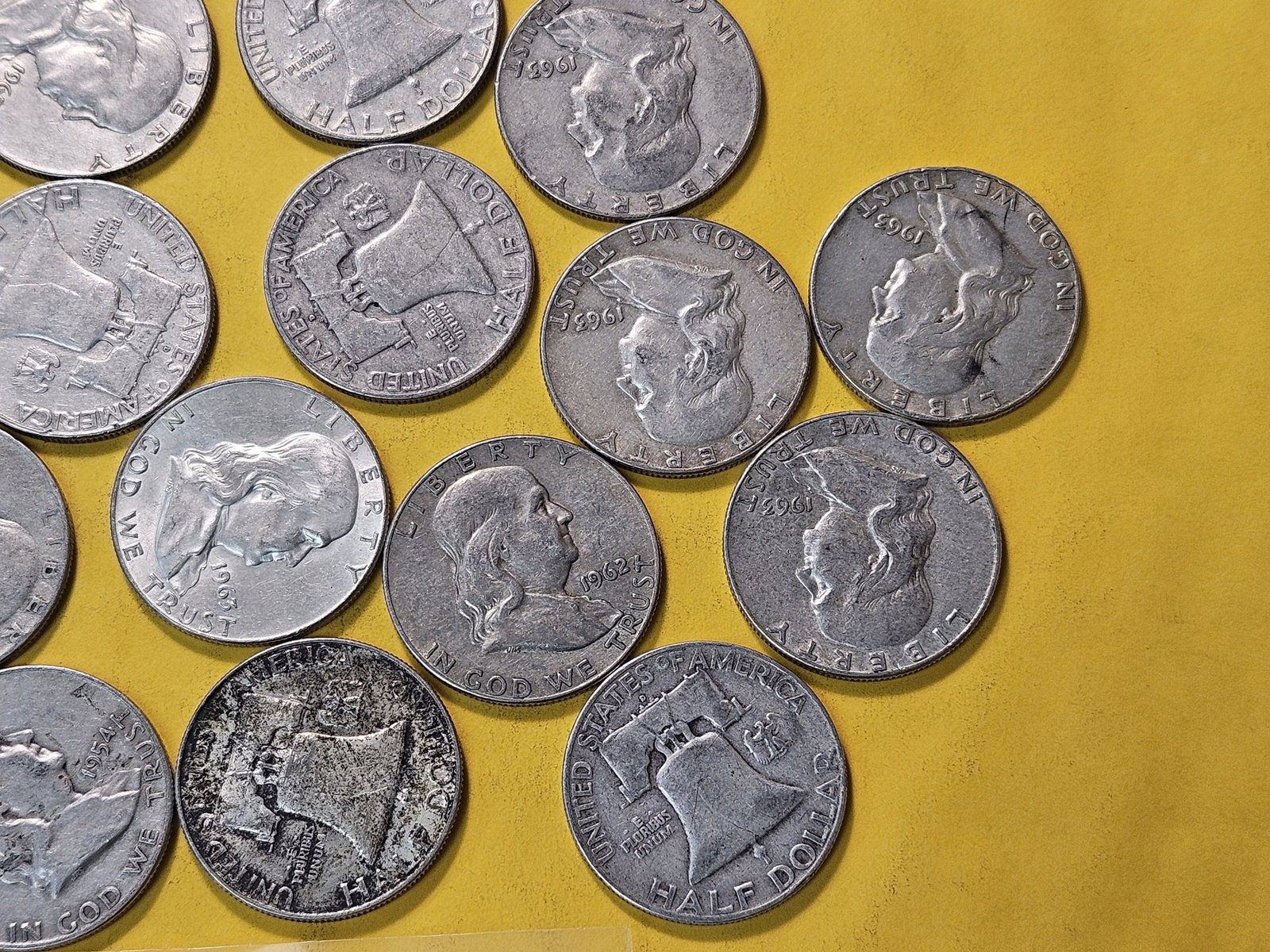 Seventeen Mixed Franklin Silver Half Dollars - 3
