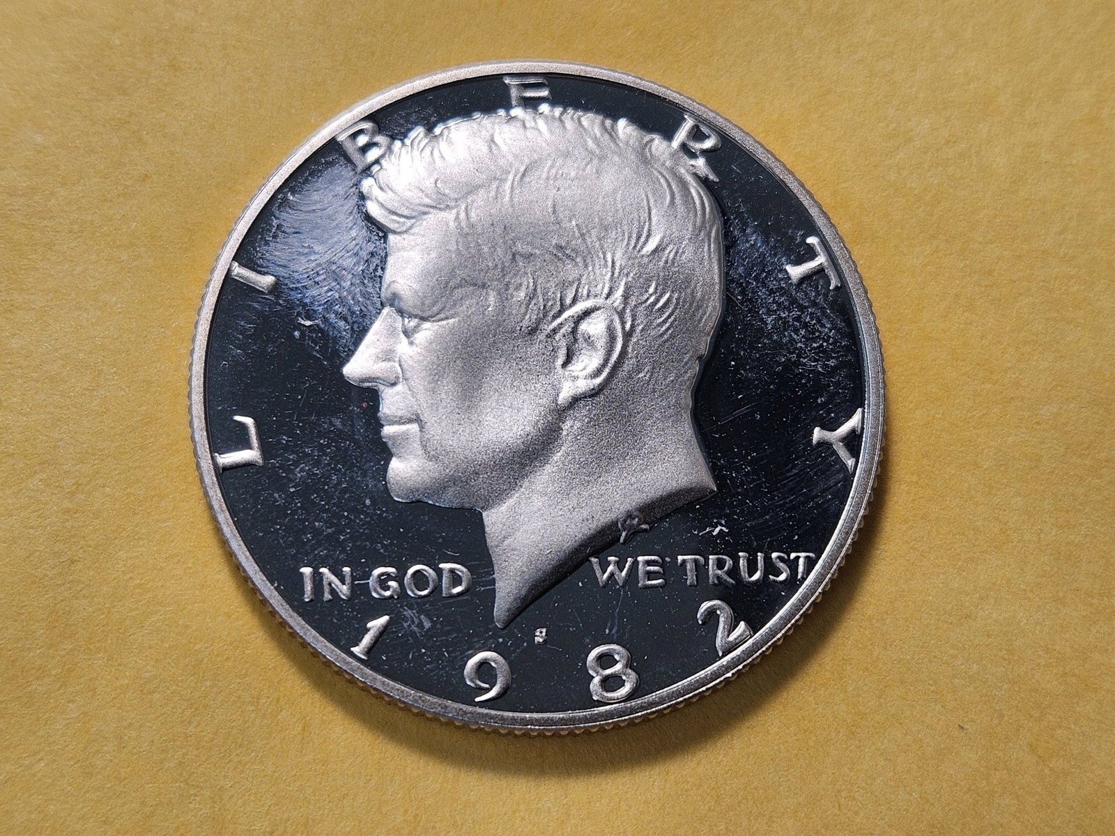 Full Roll of GEM Proof 1982-S Kennedy Half Dollars - 2