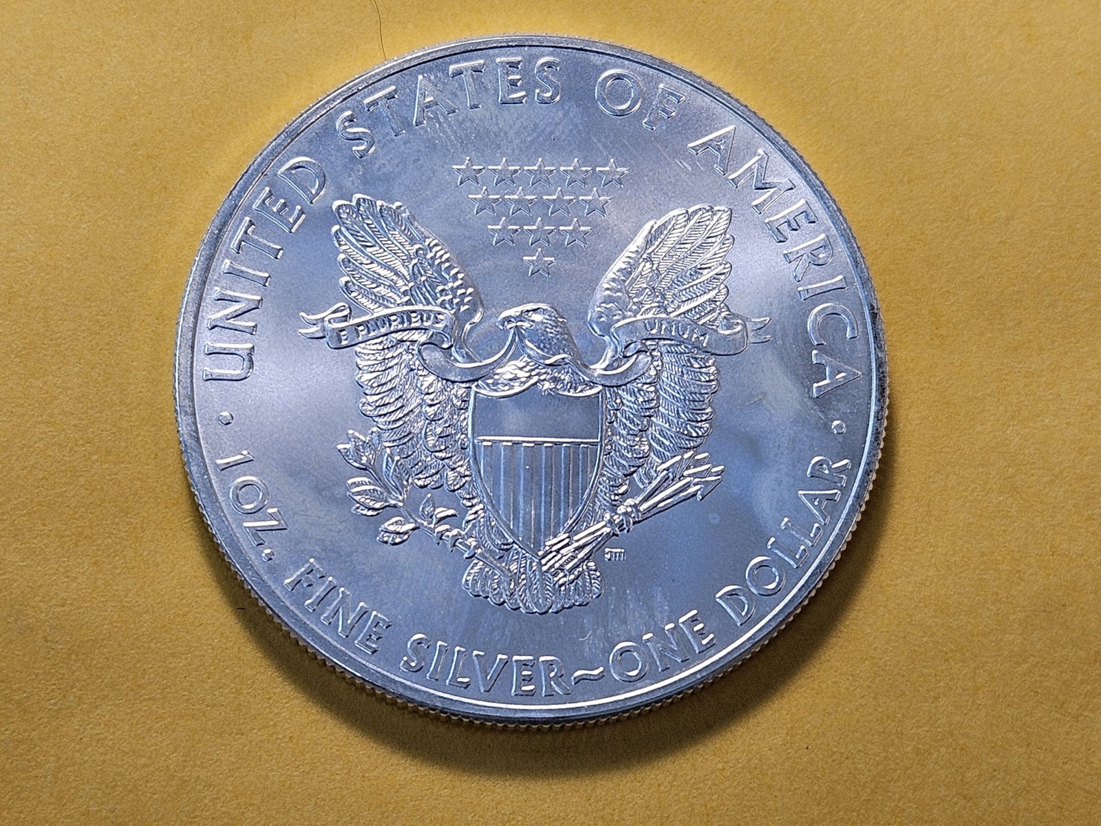 GEM Brilliant Uncirculated 2011 American Silver Eagle - 4