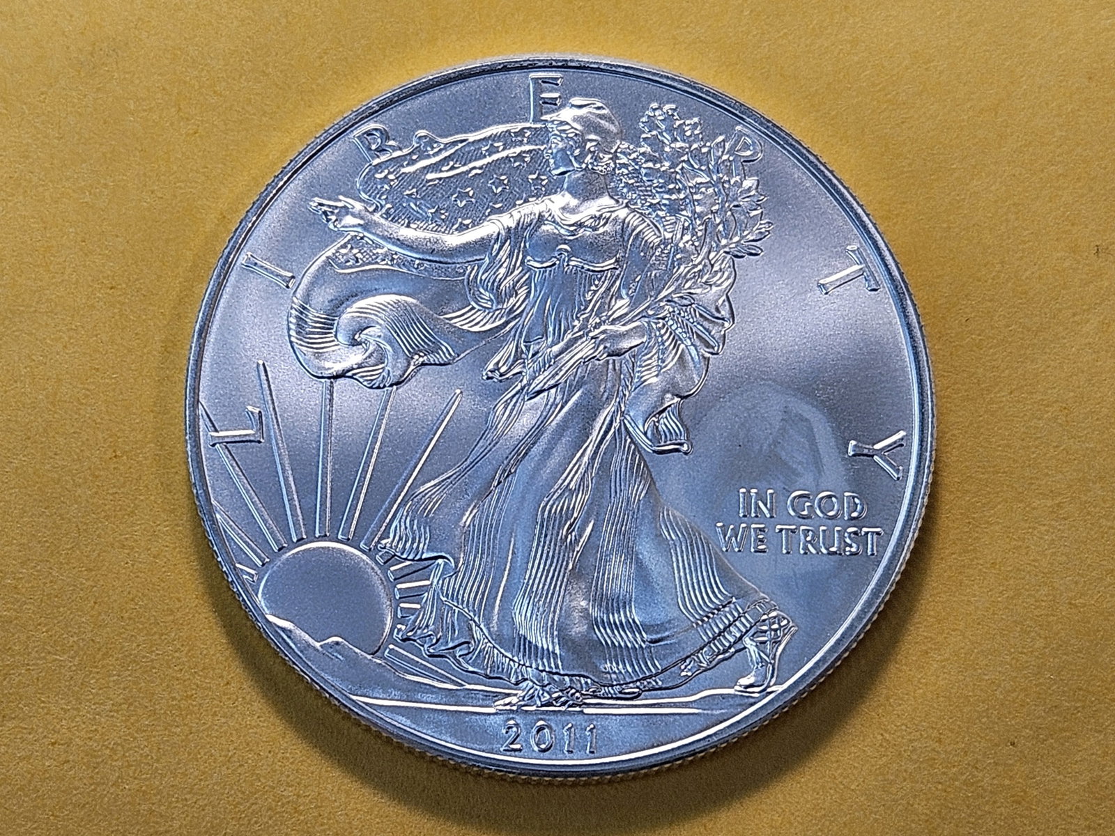 GEM Brilliant Uncirculated 2011 American Silver Eagle - 2
