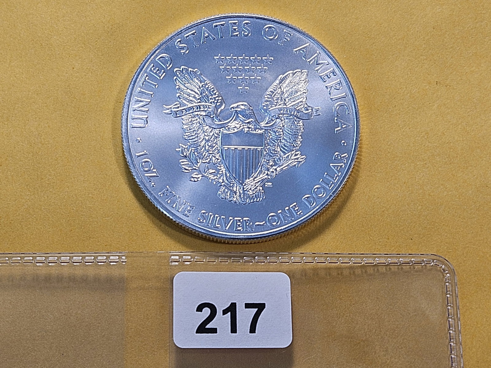 GEM Brilliant Uncirculated 2011 American Silver Eagle - 3