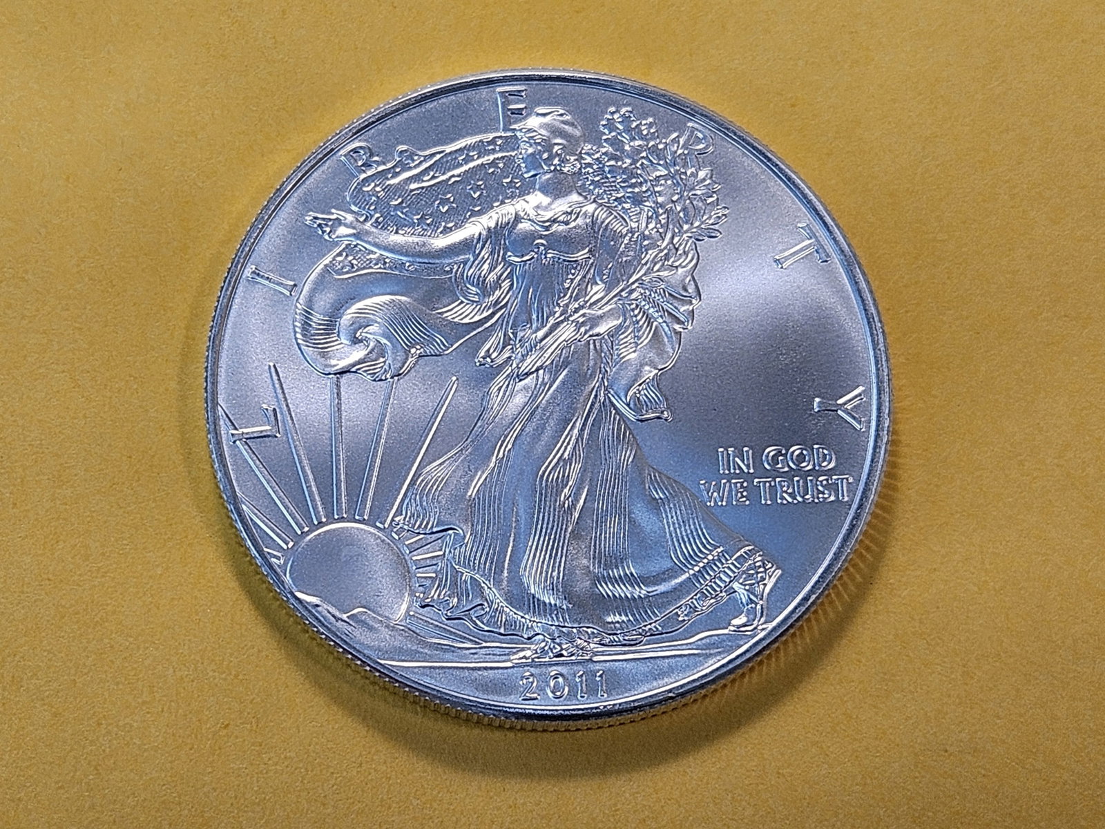 GEM Brilliant Uncirculated 2011 American Silver Eagle - 2