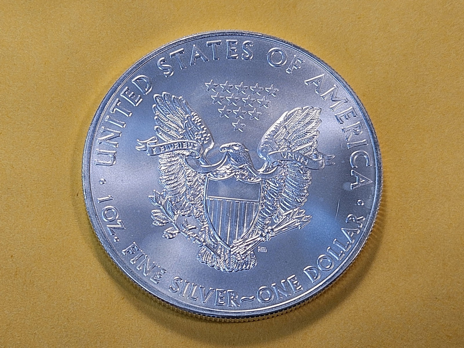 GEM Brilliant Uncirculated 2011 American Silver Eagle - 4