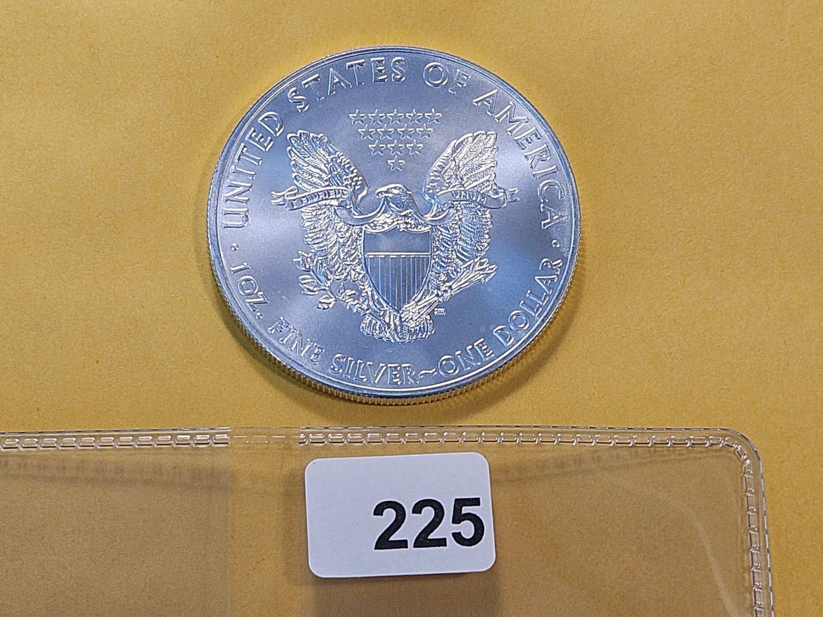 GEM Brilliant Uncirculated 2011 American Silver Eagle - 3
