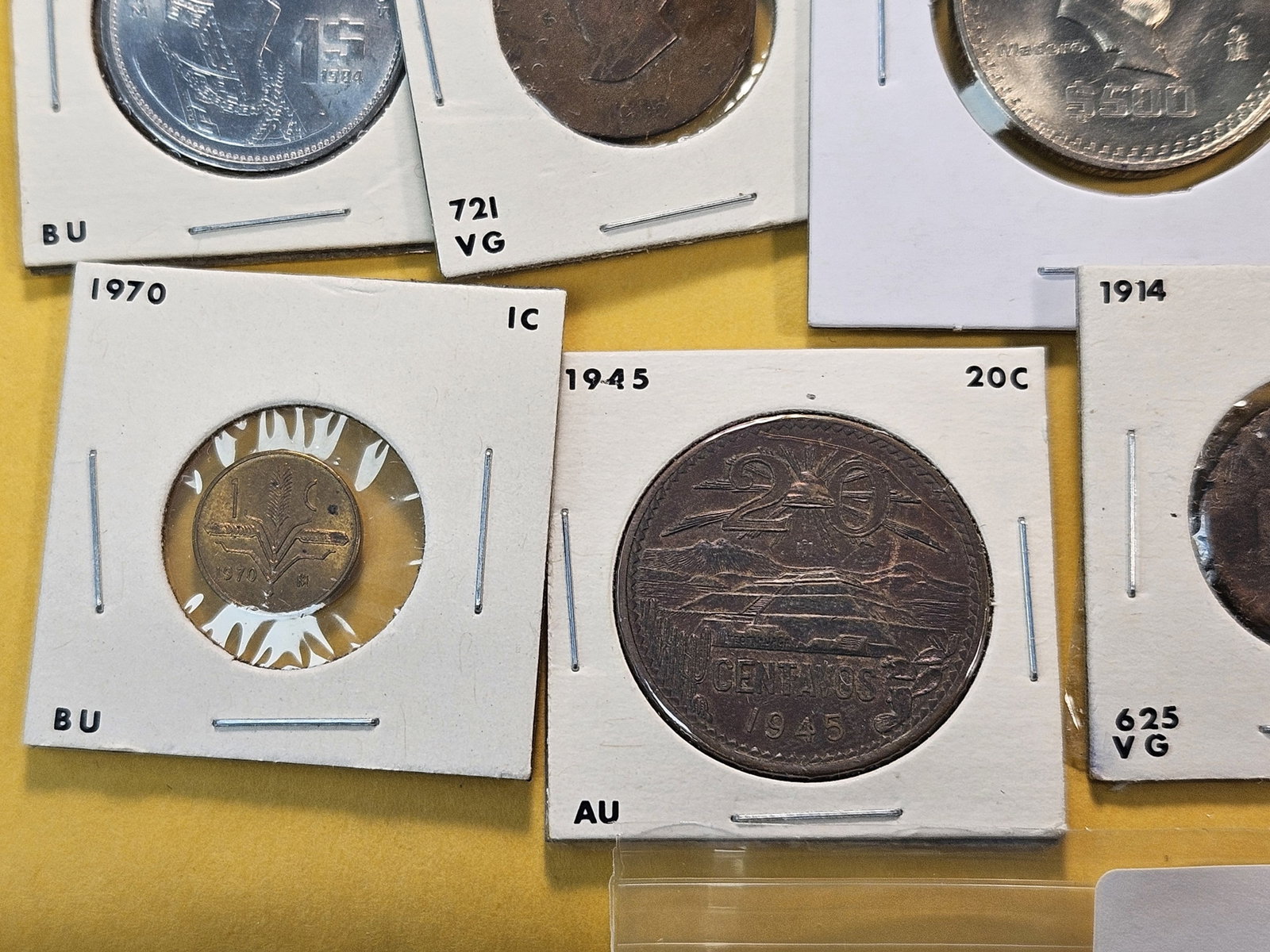 Sixteen Mixed Foreign Coins - 4