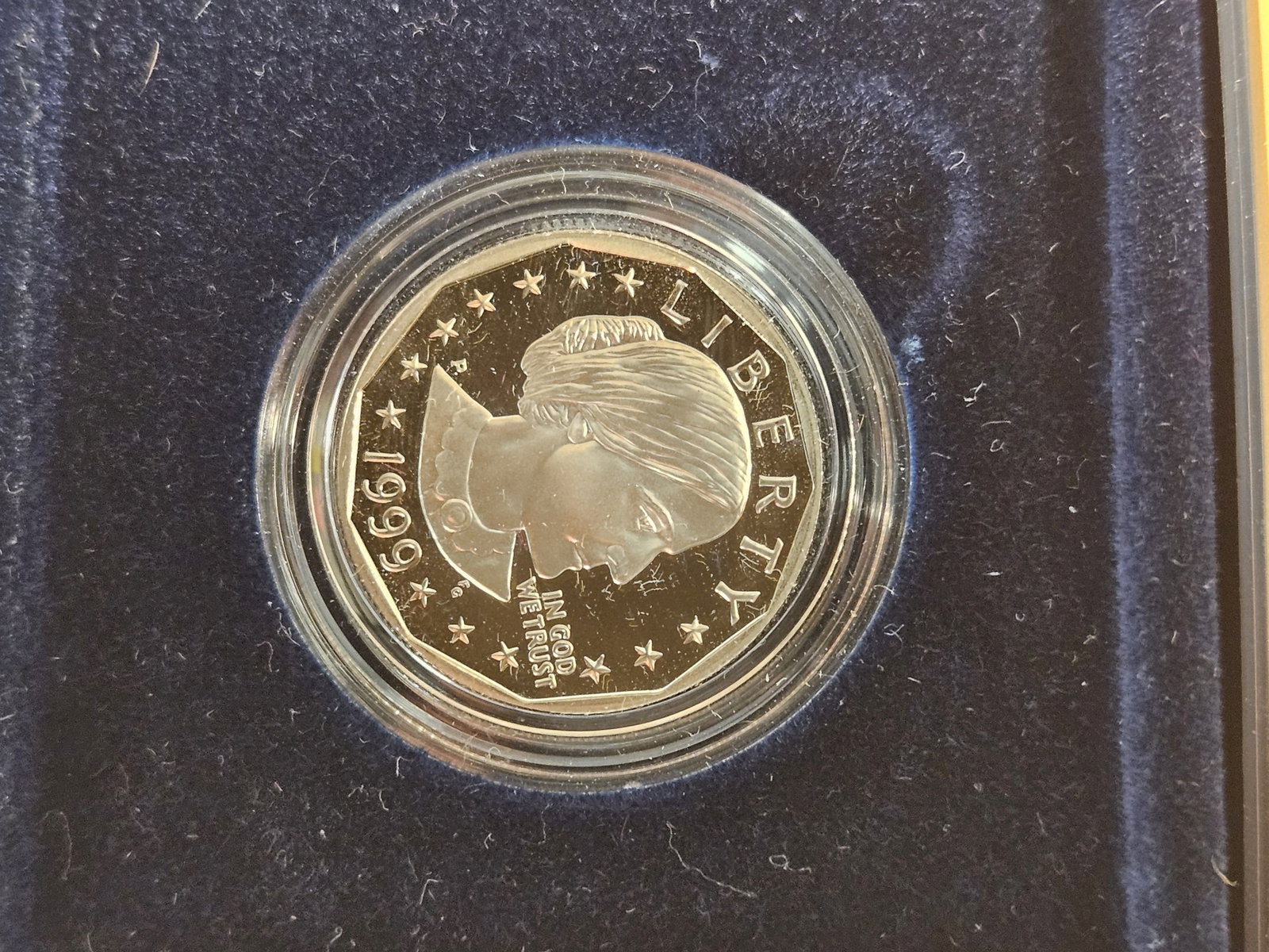 Two US Mint GEM Proof 1999 Susan B. Anthony Dollars - 4