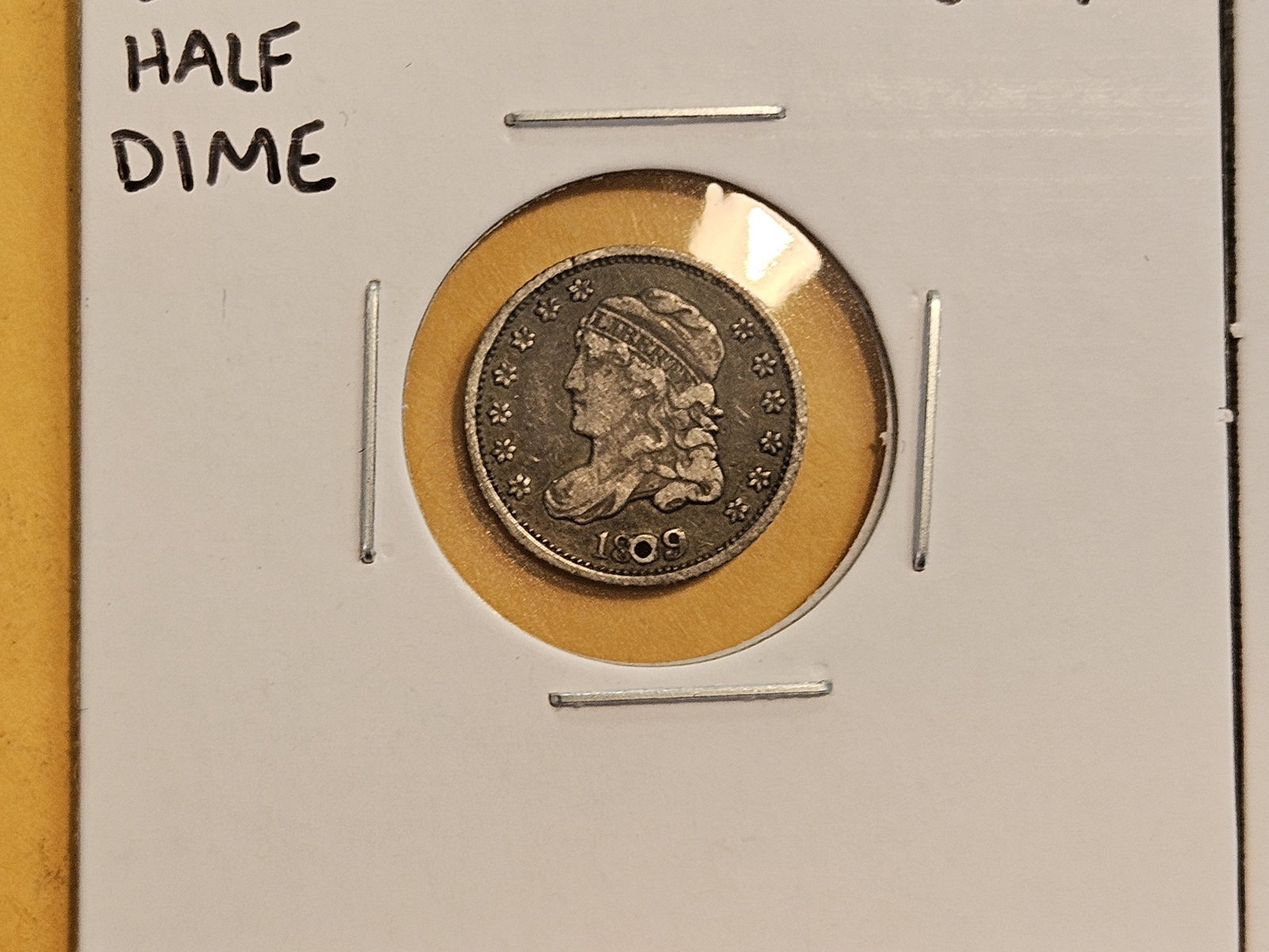 Four mixed Seated Liberty silver Half-Dimes - 4