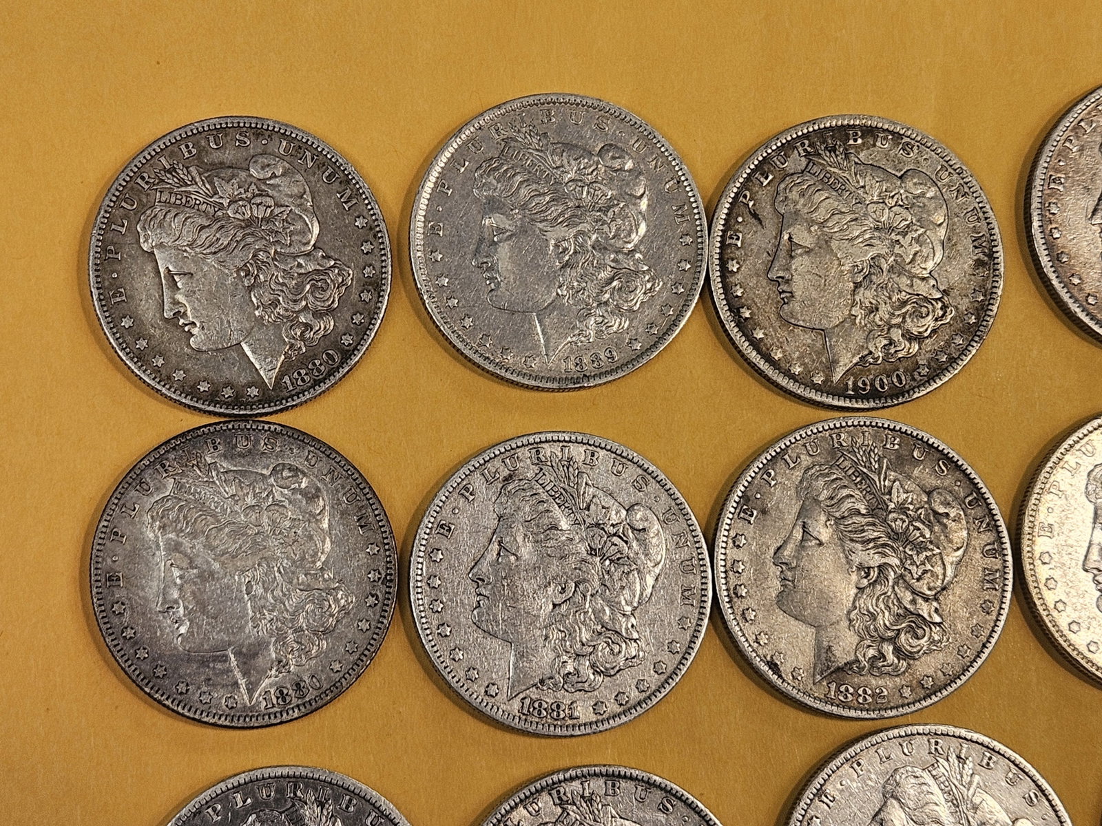 ** FULL ROLL ** Twenty Morgan Silver Dollars - 2