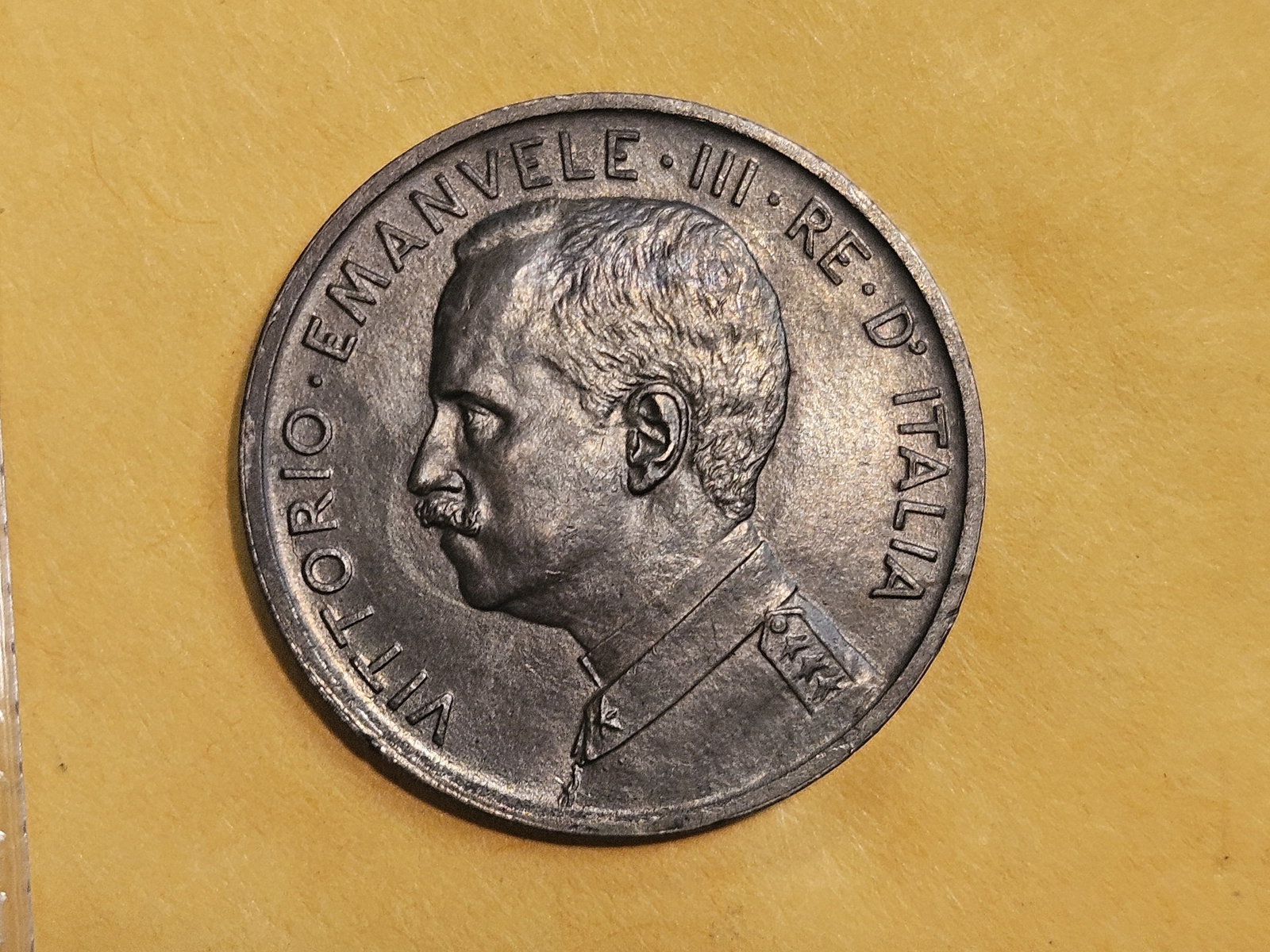 Brown Uncirculated 1909 Italy 5 cent - 5