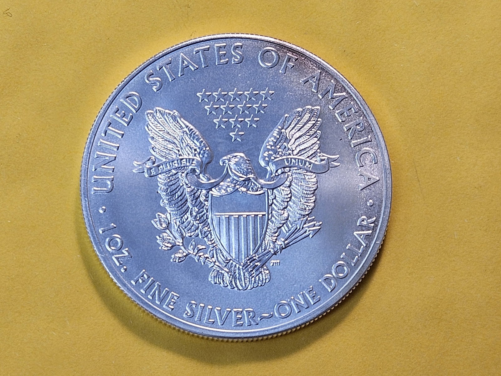 GEM Brilliant Uncirculated 2014 American Silver Eagle - 4