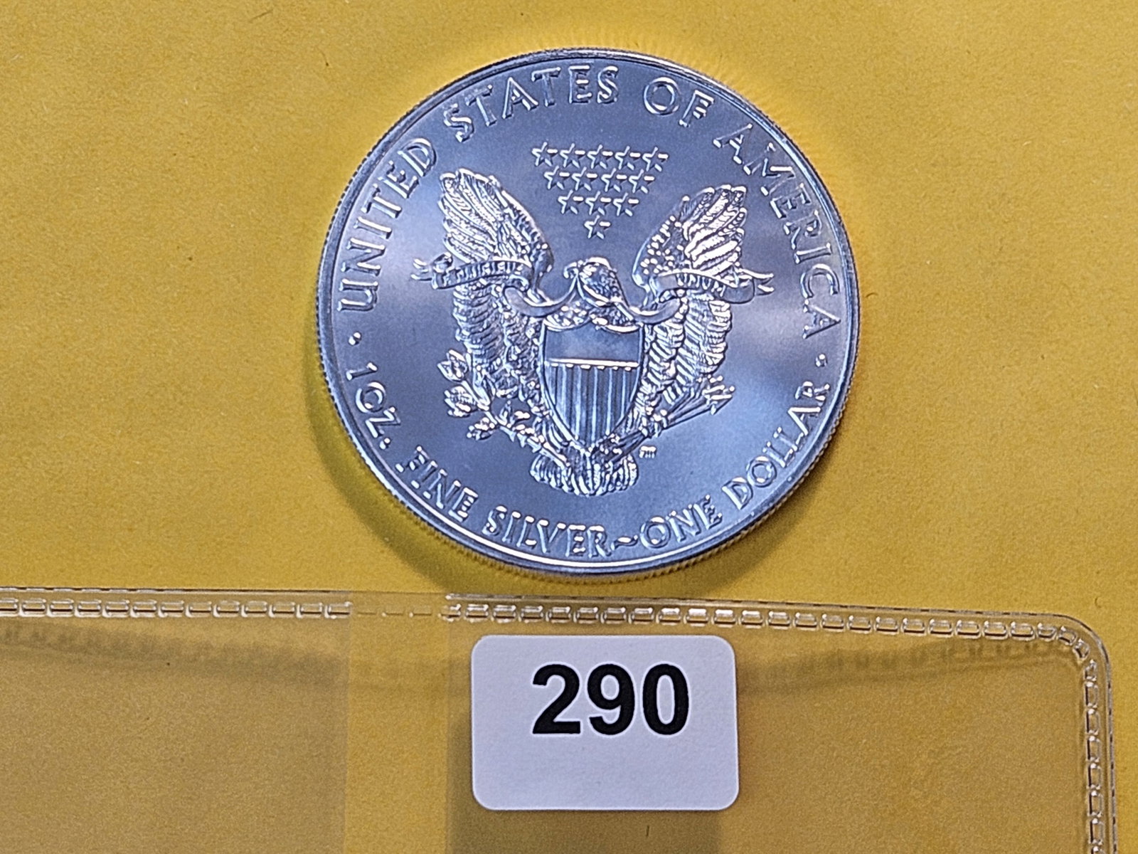 GEM Brilliant Uncirculated 2011 American Silver Eagle - 3