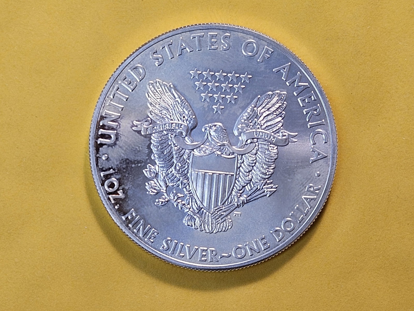 GEM Brilliant Uncirculated 2014 American Silver Eagle - 4