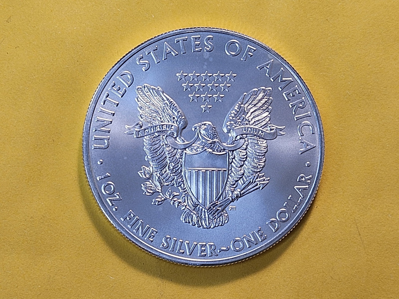 GEM Brilliant Uncirculated 2011 American Silver Eagle - 4