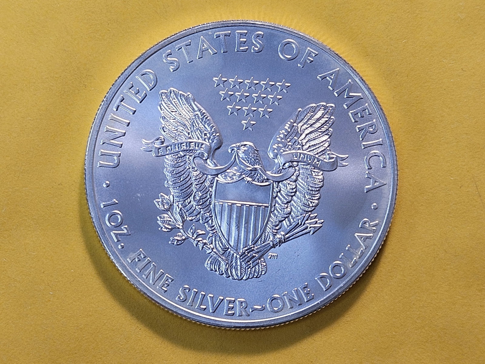 GEM Brilliant Uncirculated 2011 American Silver Eagle - 4