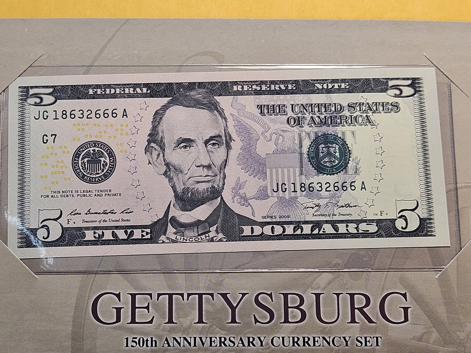 Series 2009 Five Dollar and Two Dollar Federal Reserve Notes with Matching Serial Numbers - 3