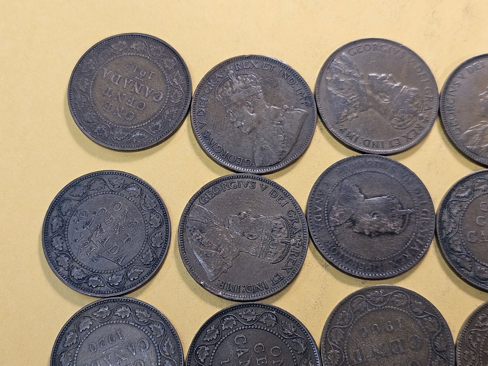 Eighteen Canadian Large Cents - 2