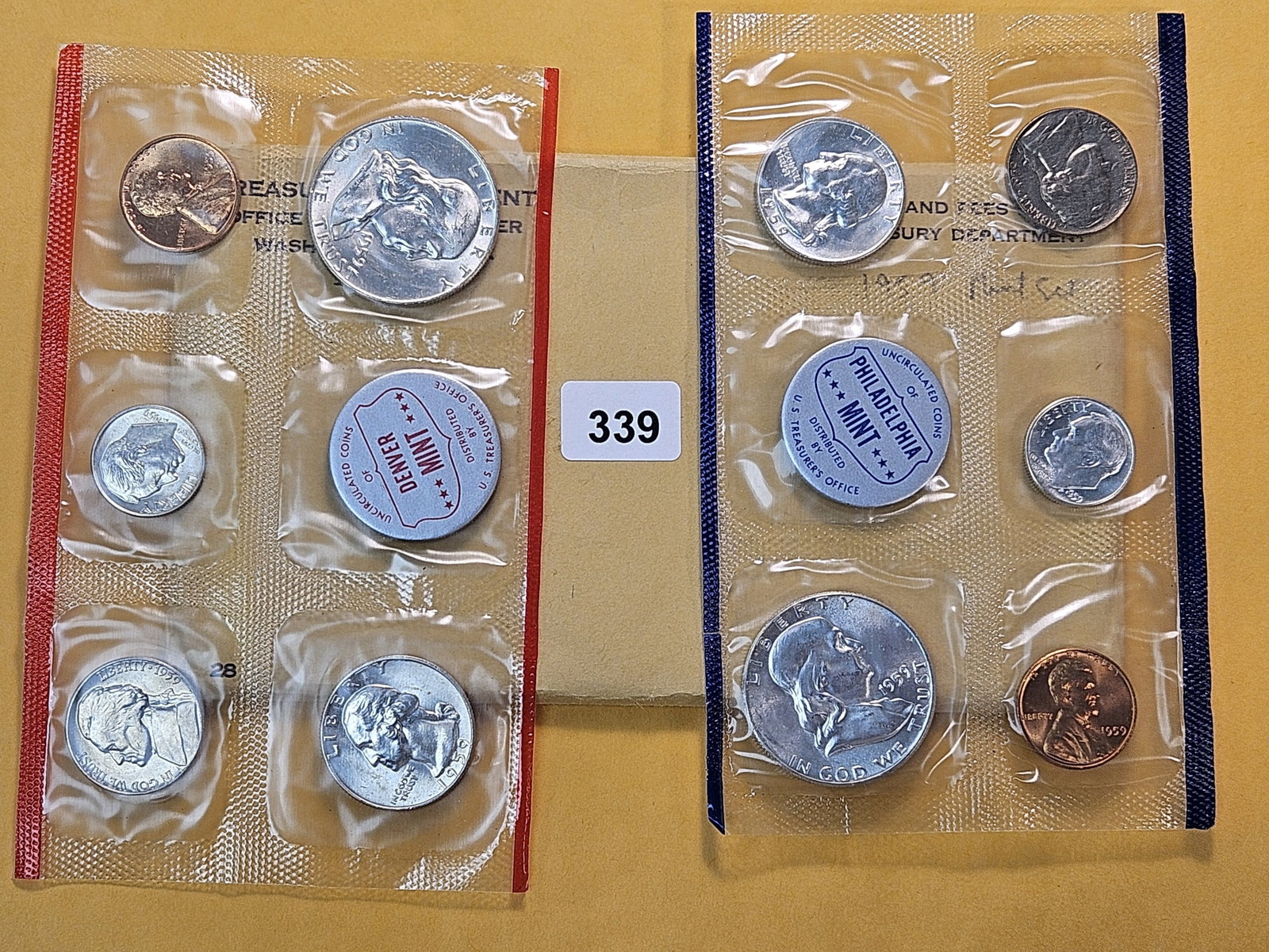 VARIETY! US Mint 1959 Type B Silver Uncirculated Coin Set - 2
