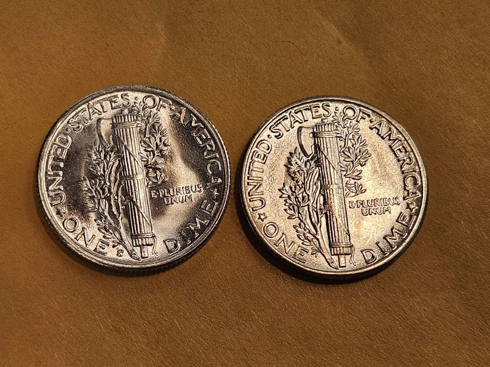 Two GEM Brilliant Uncirculated Mercury silver dimes - 5