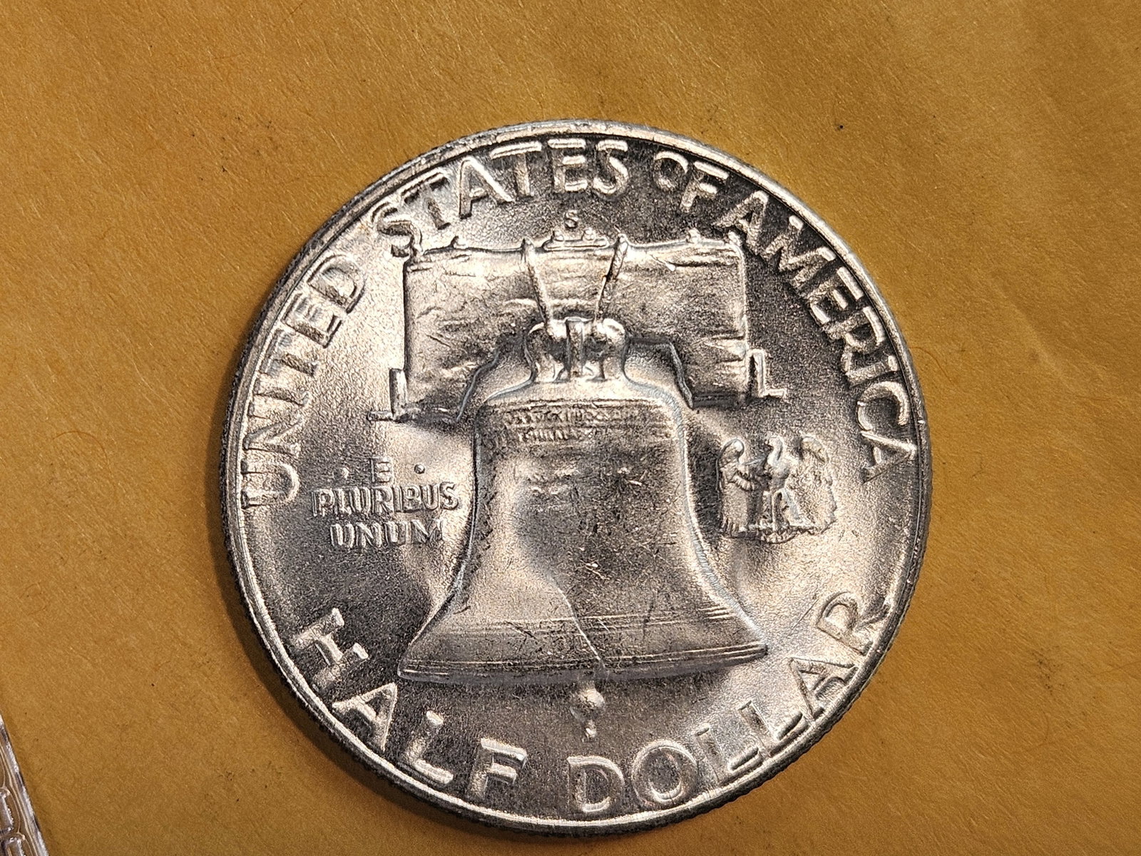 ** KEY GRADE ** Very Choice Brilliant Uncirculated 1952-S Franklin Half Dollar FULL BELL LINES!! - 8