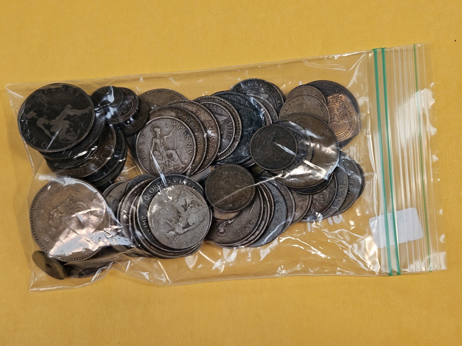 One Pound of mixed, world, older, copper coins - 2