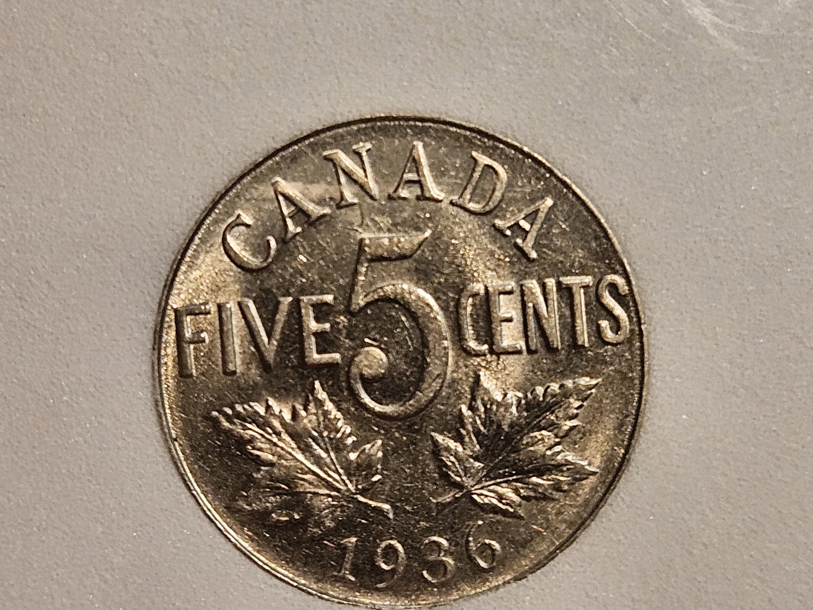 Brilliant 1936 Canada 5 cents - 4