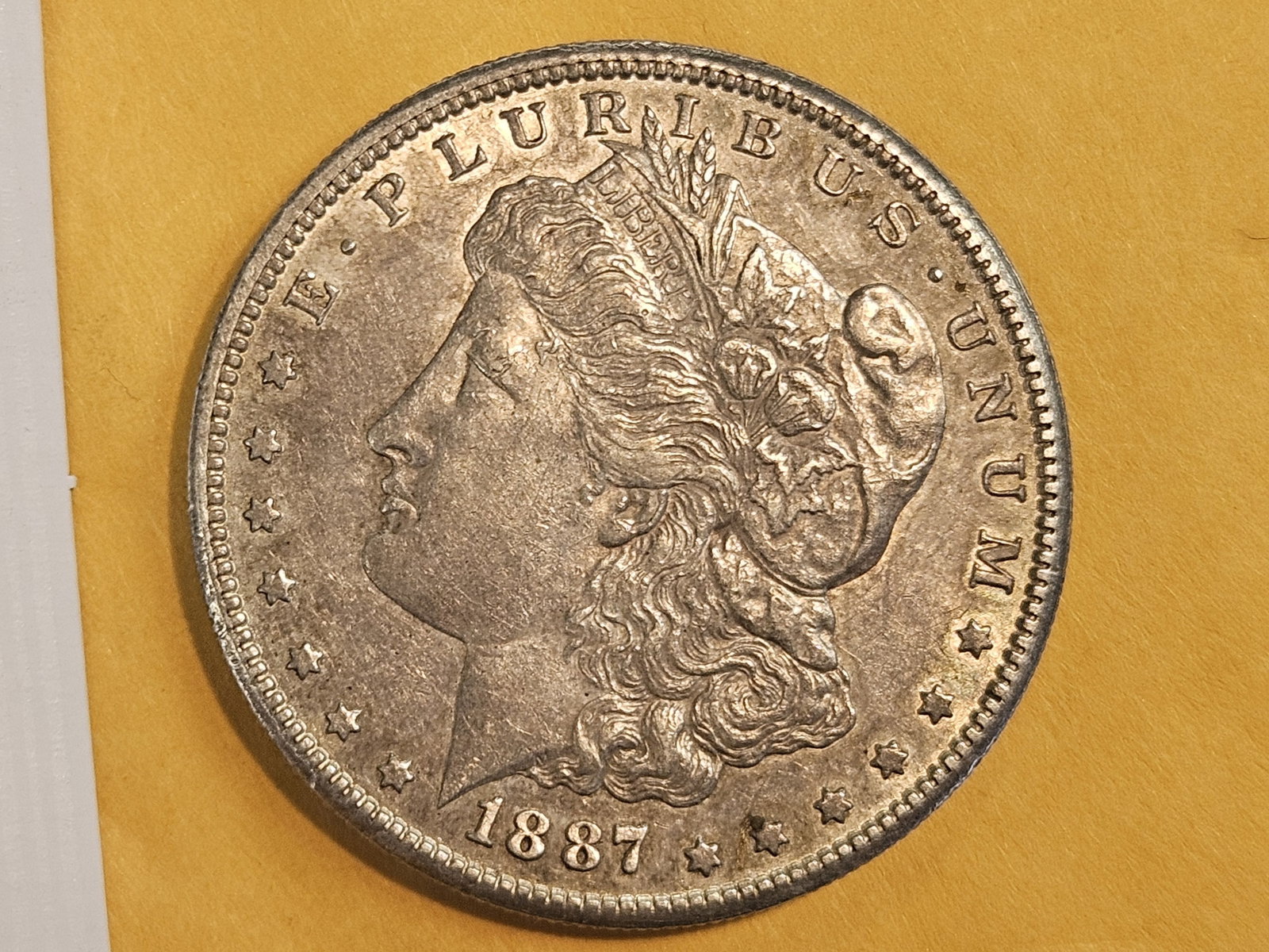 Lil Better Date 1887-S Morgan silver Dollar (1 of 8)
