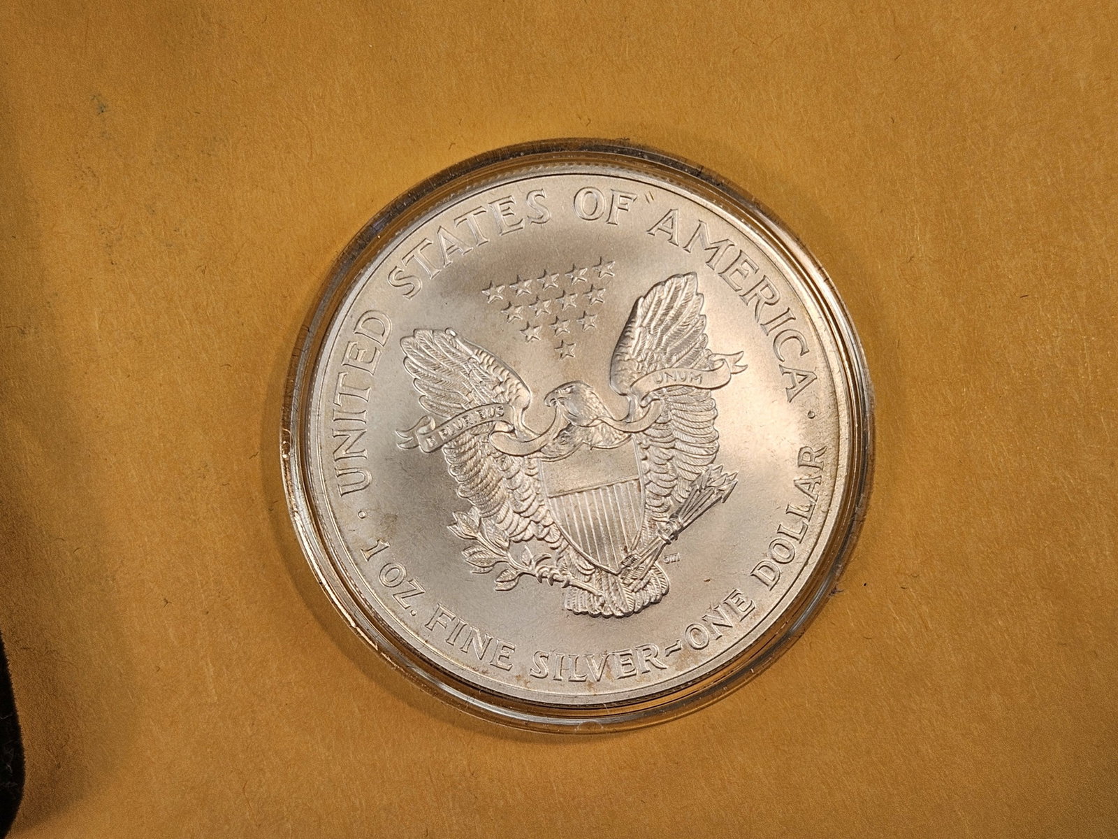 GEM Brilliant Uncirculated 2001 American Silver Eagle - 3