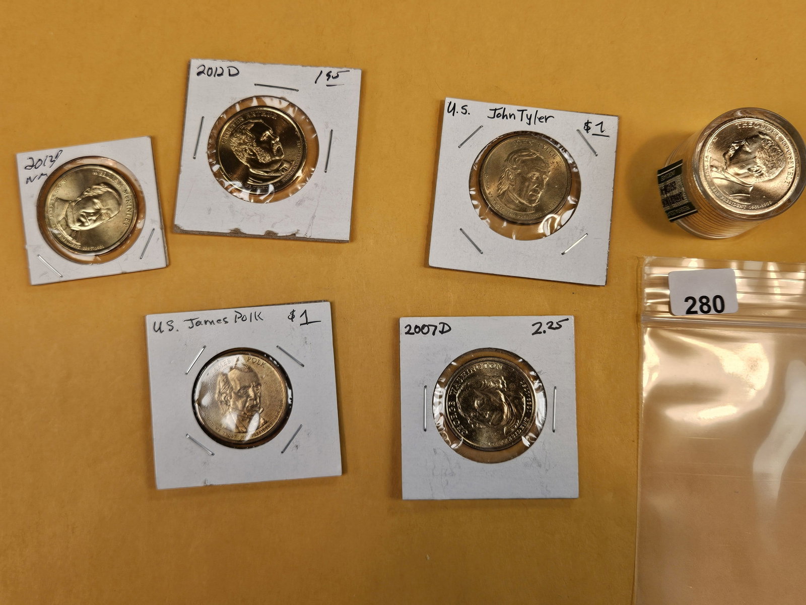 Small hodge-podge lot: All dollars