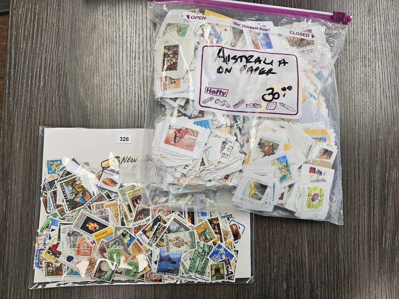 PHILATELICS!: Huge Mix of Foreign Stamps from Australia and New Zealand