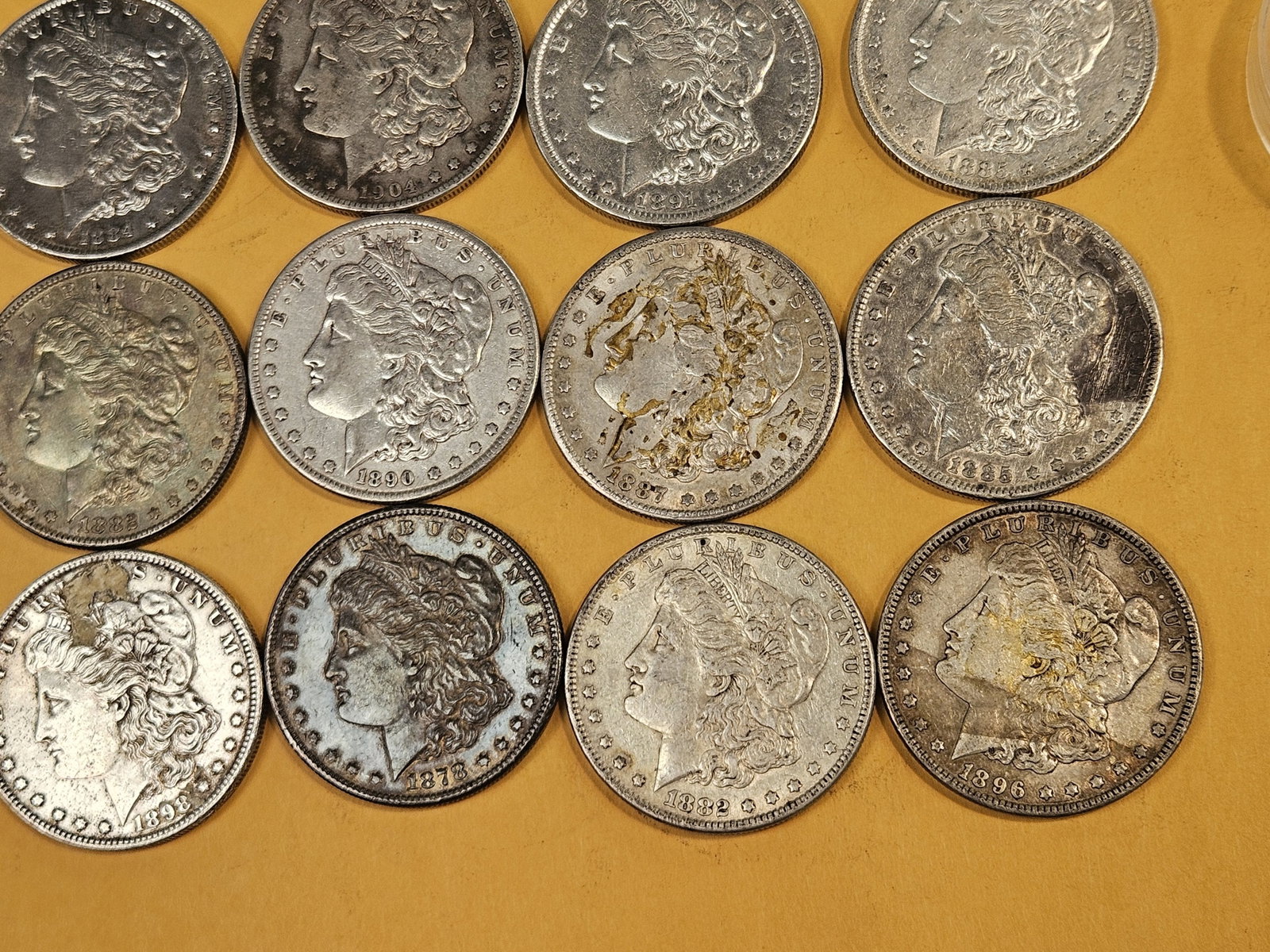 ** FULL ROLL ** Twenty Morgan Silver Dollars - 5