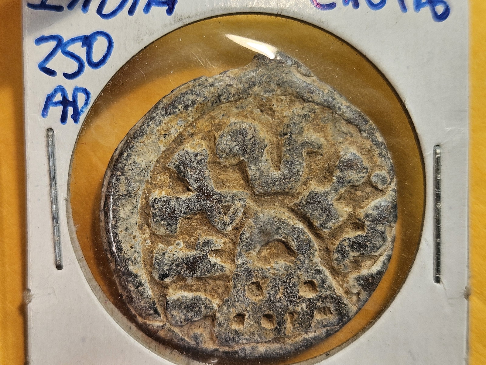 ANCIENT! India chutas: Circa 250 AD