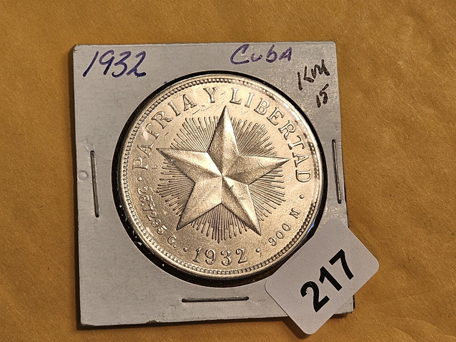 * Brilliant AU-BU 1932 Cuba silver peso - 2