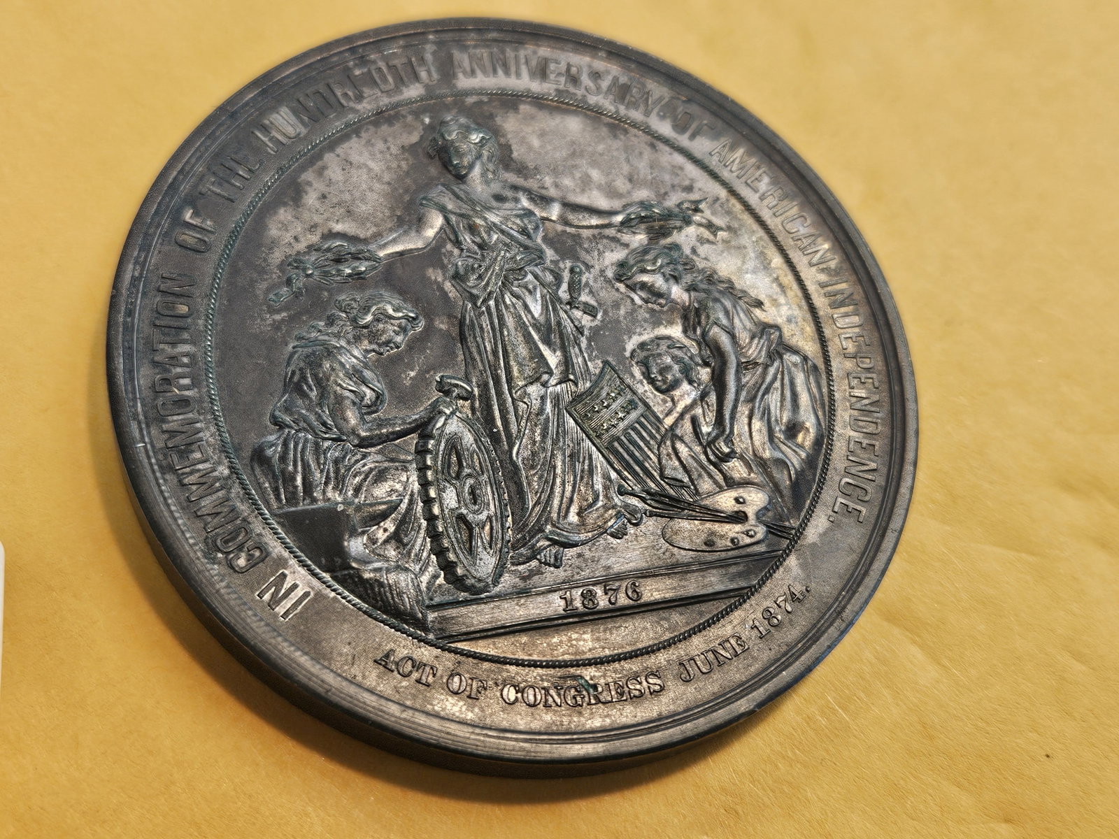 Super Interesting 1876 100th Anniversary of American Independence Medal - 3