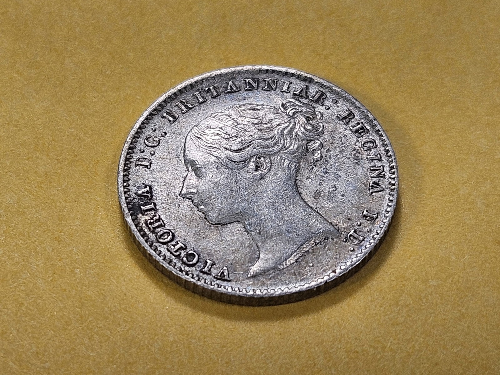 Better Date Uncirculated 1846 Great Britain Silver Four Pence - 2