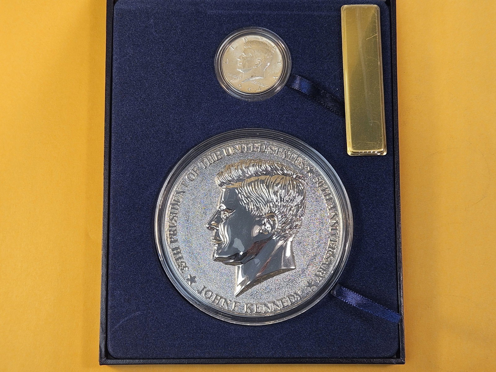 Three 1964 Kennedy Silver Half Dollars with Half Pound Tokens - 4