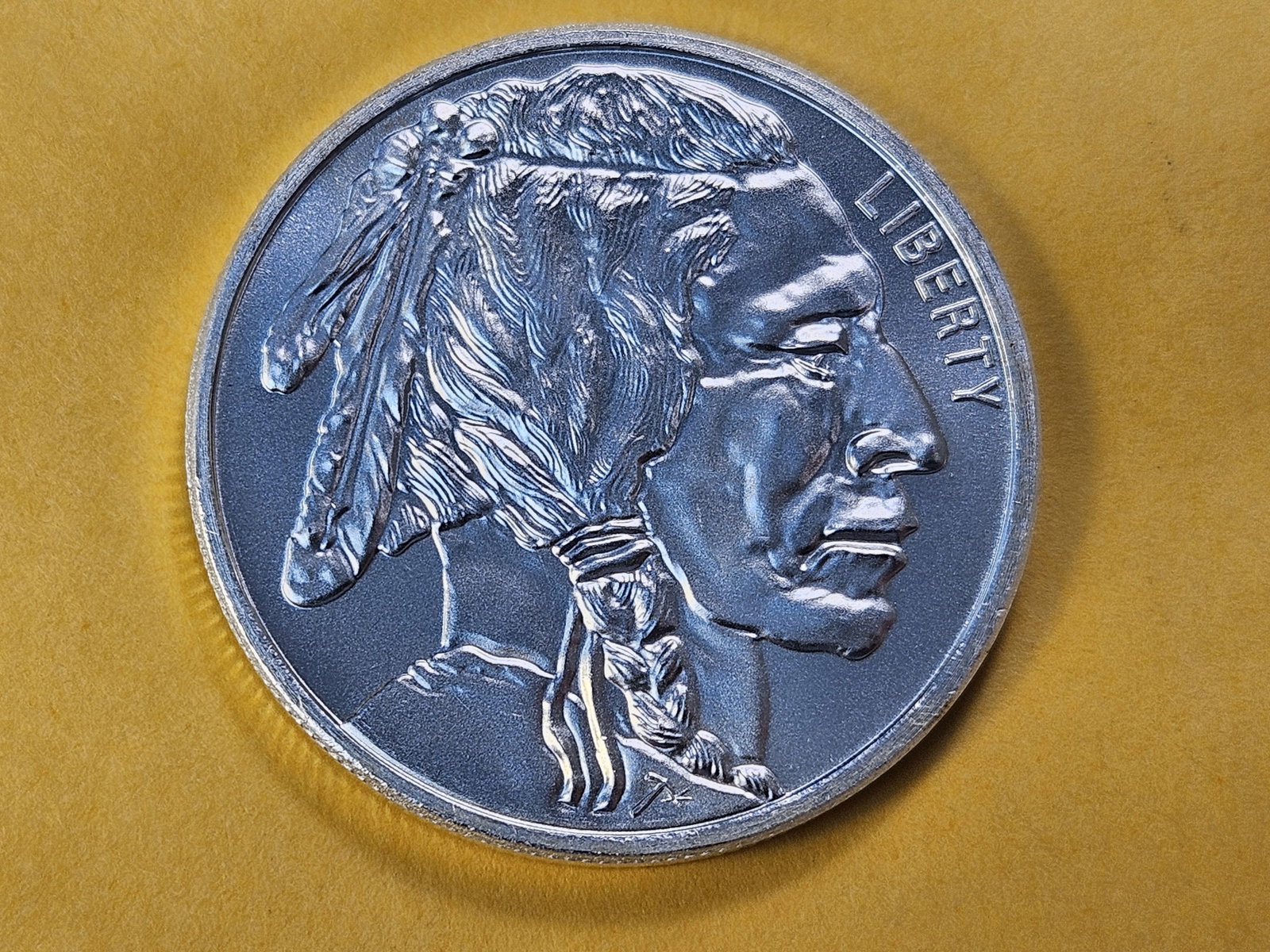 One Troy Ounce .999 Fine Silver Round: Buffalo Design