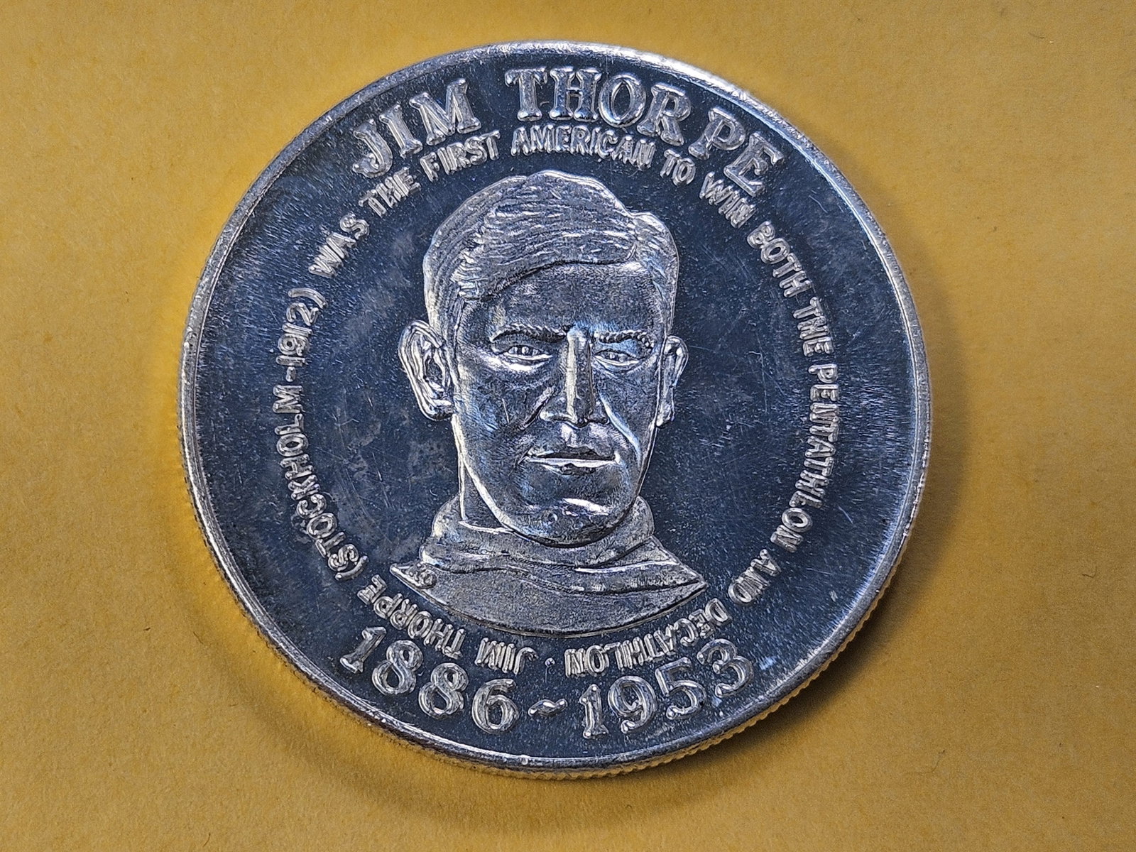 One Troy Ounce .999 Fine Silver Art Round (1 of 4)