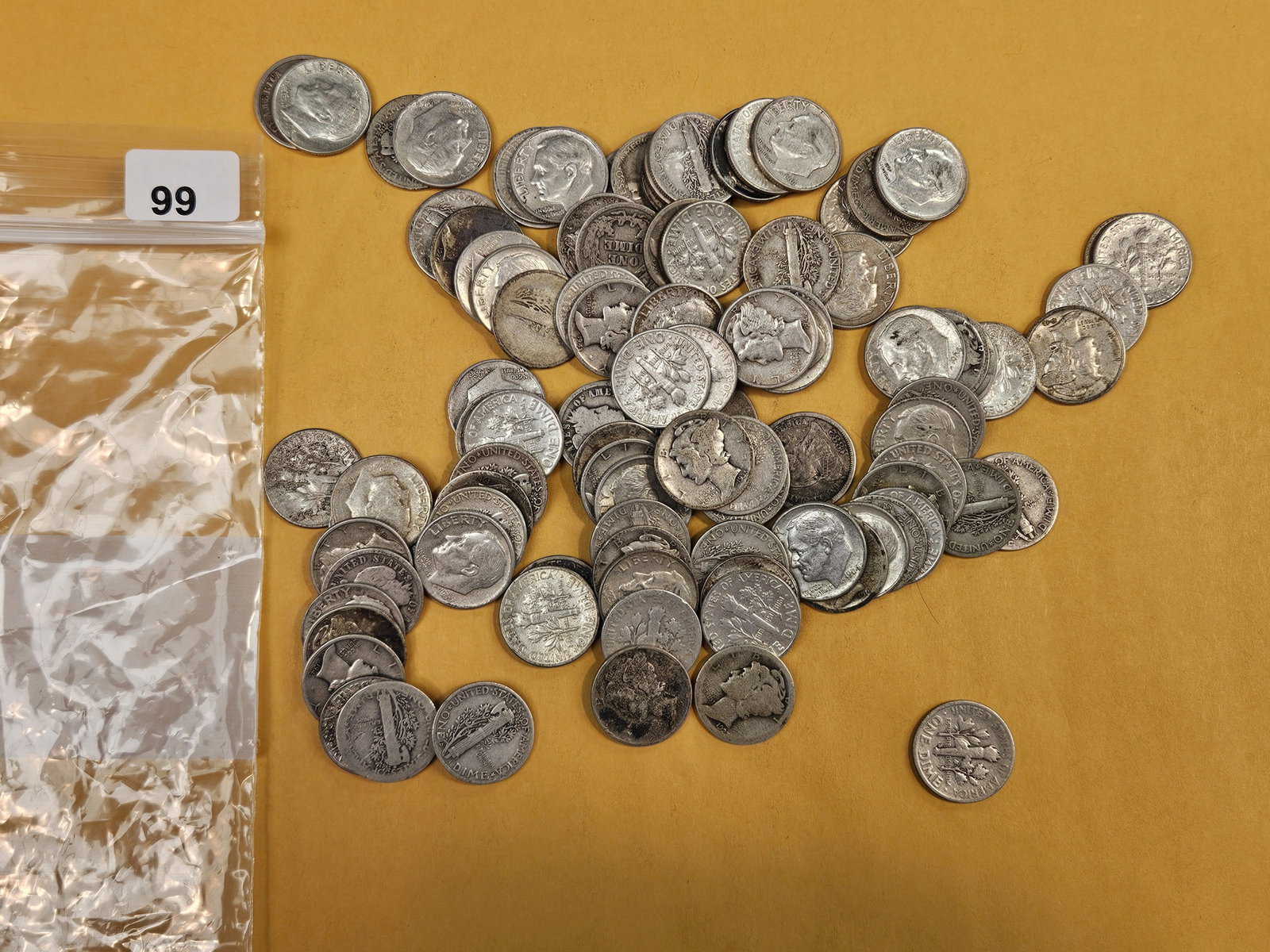 ONE Hundred mixed silver Dimes: Mercury and Roosevelt