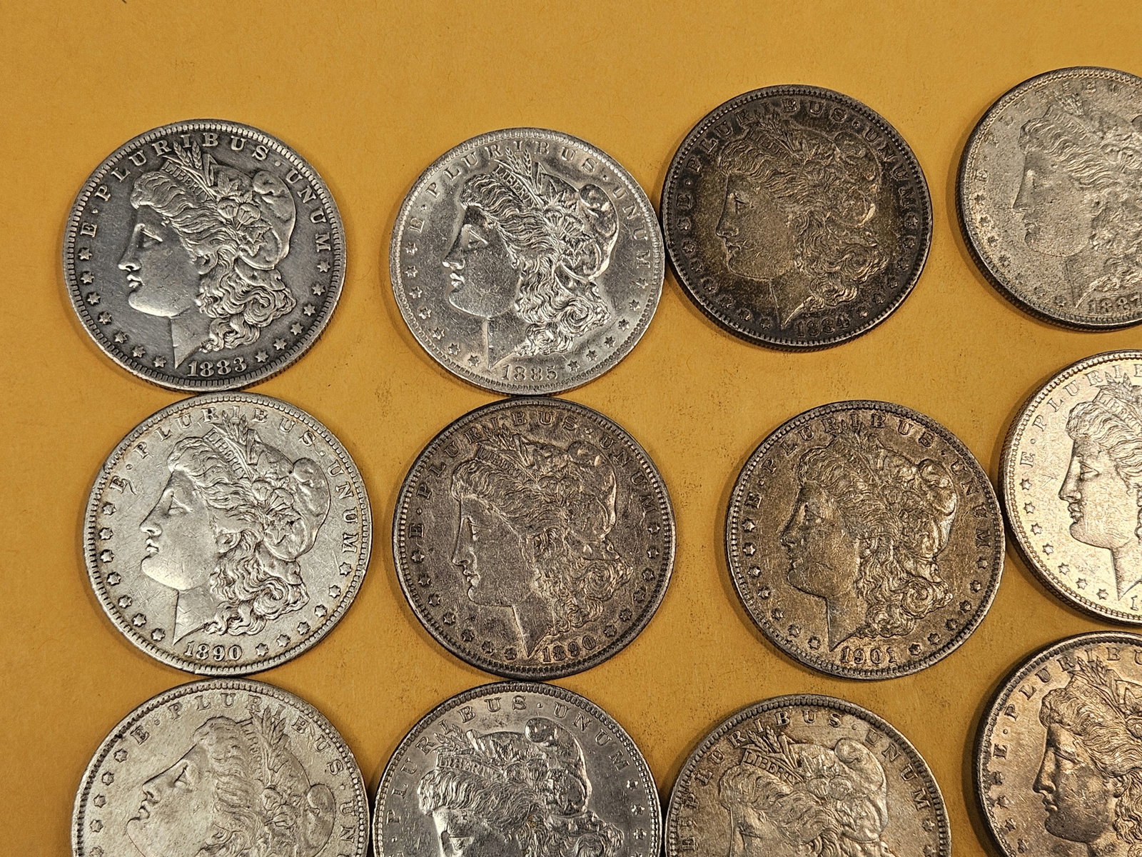 ** FULL ROLL ** Twenty Morgan Silver Dollars - 2