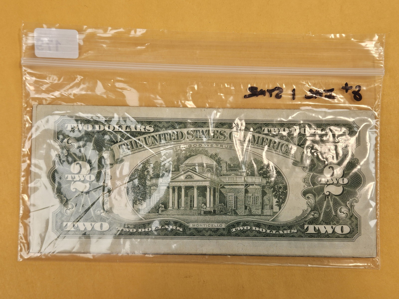 Eight mixed Two Dollar Red Seal US Notes - 2