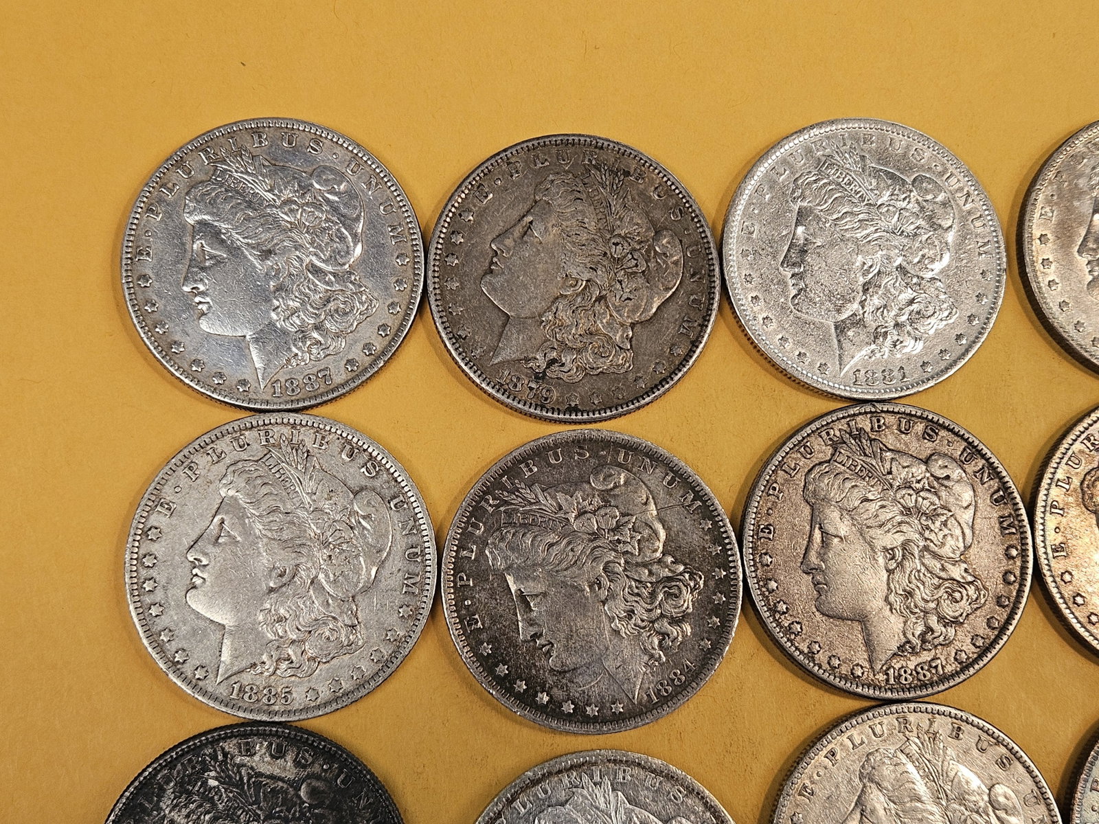 ** FULL ROLL ** Twenty Morgan Silver Dollars - 2